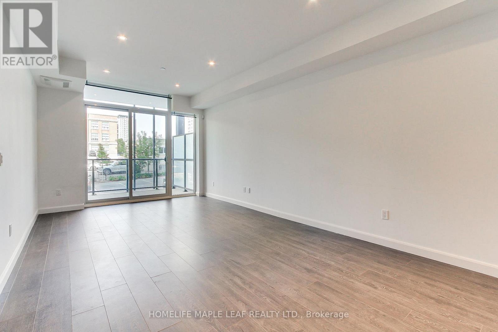 103 - 741 King Street W, Kitchener, Ontario  N2G 0E9 - Photo 18 - X12988538