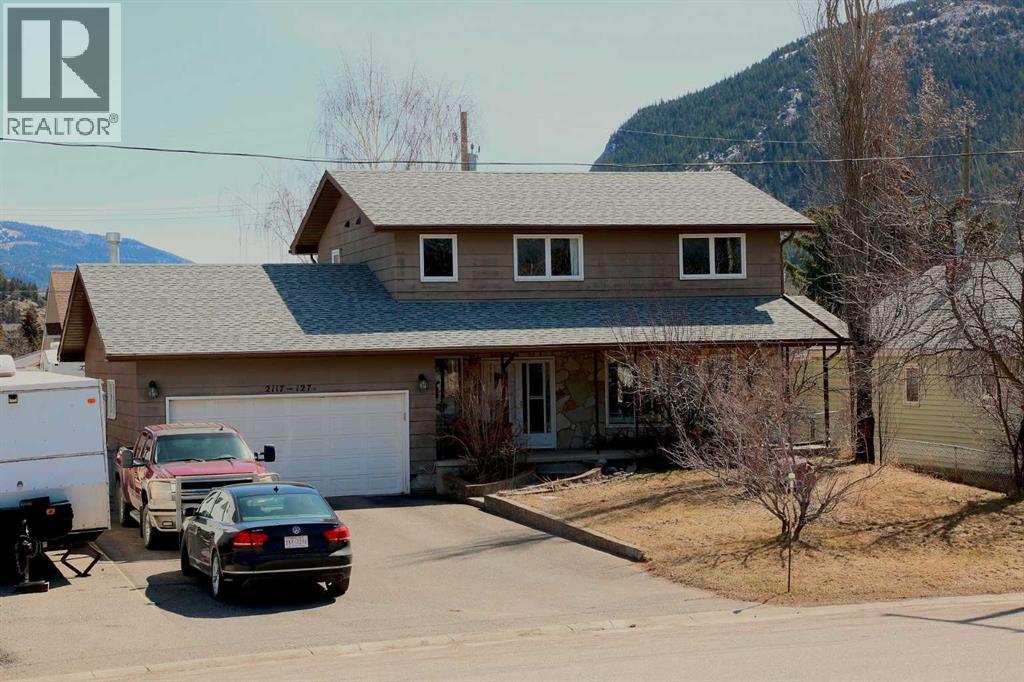 2117 127 Street, Blairmore, Alberta  T0K 0E0 - Photo 1 - A2300166