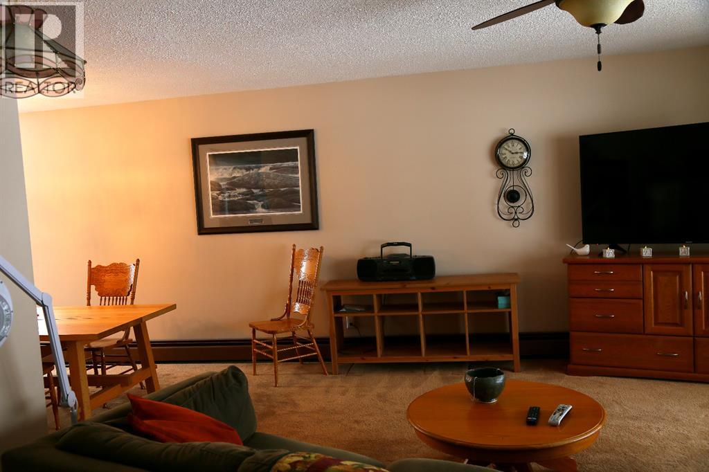 2117 127 Street, Blairmore, Alberta  T0K 0E0 - Photo 5 - A2300166