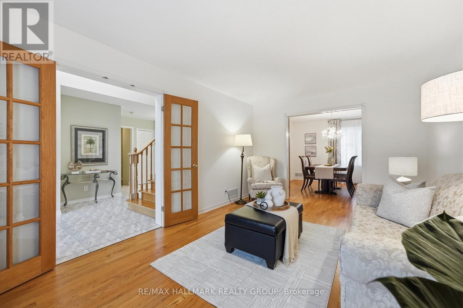 1144 Ambercrest Street, Ottawa, Ontario  K1J 1A9 - Photo 11 - X12988552