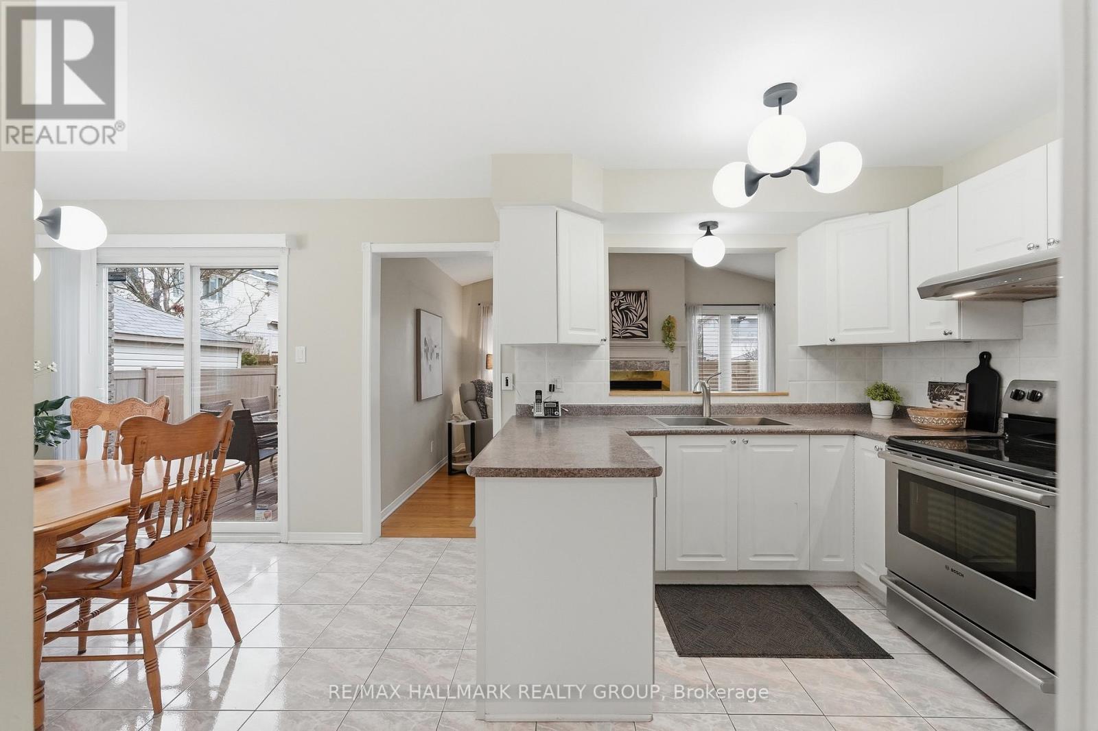 1144 Ambercrest Street, Ottawa, Ontario  K1J 1A9 - Photo 16 - X12988552