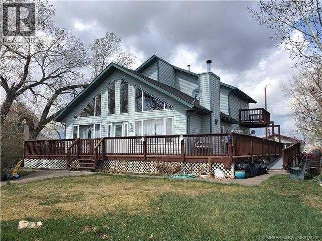 116 Pacific Avenue, Irvine, Alberta  T0J 1V0 - Photo 1 - A2300194