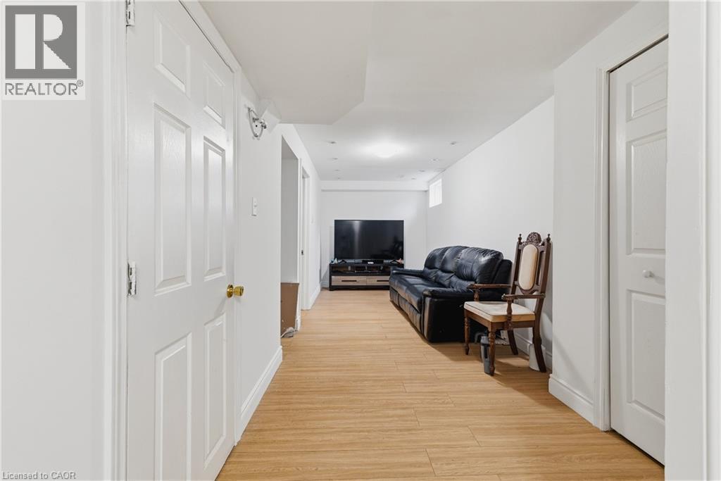 147 Kemp Crescent, Guelph, Ontario  N1E 0K1 - Photo 25 - 40811716