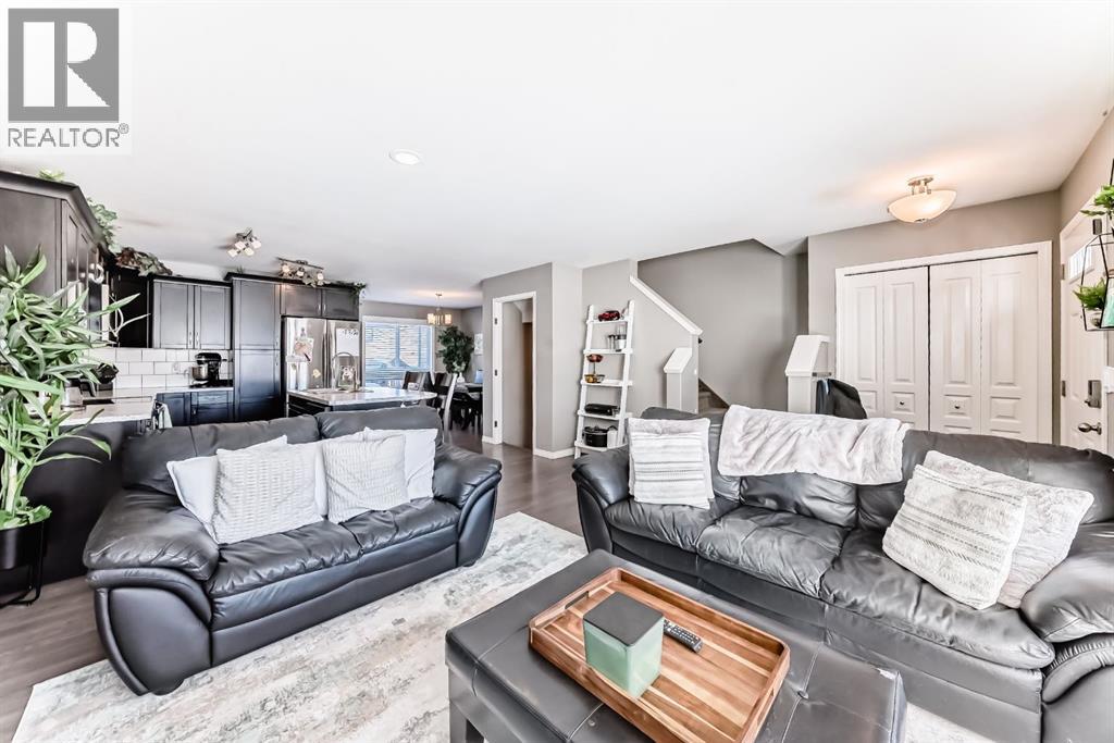 44 Hawthorn Place, Sylvan Lake, Alberta  T4S 0R8 - Photo 6 - A2291198