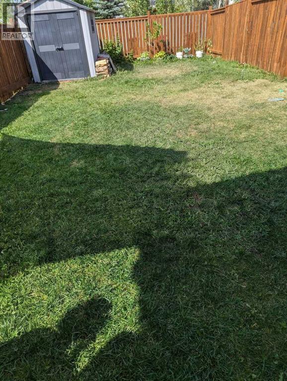 81 Inglewood Drive, Red Deer, Alberta  T4R 0B2 - Photo 38 - A2300784