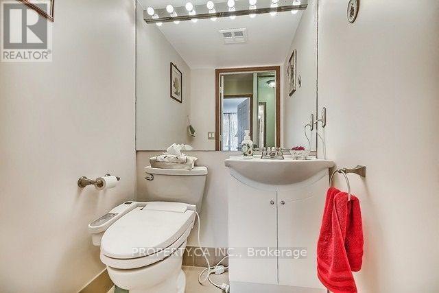 609 - 1131 Steeles Avenue W, Toronto, Ontario  M2R 3W8 - Photo 11 - C12988582