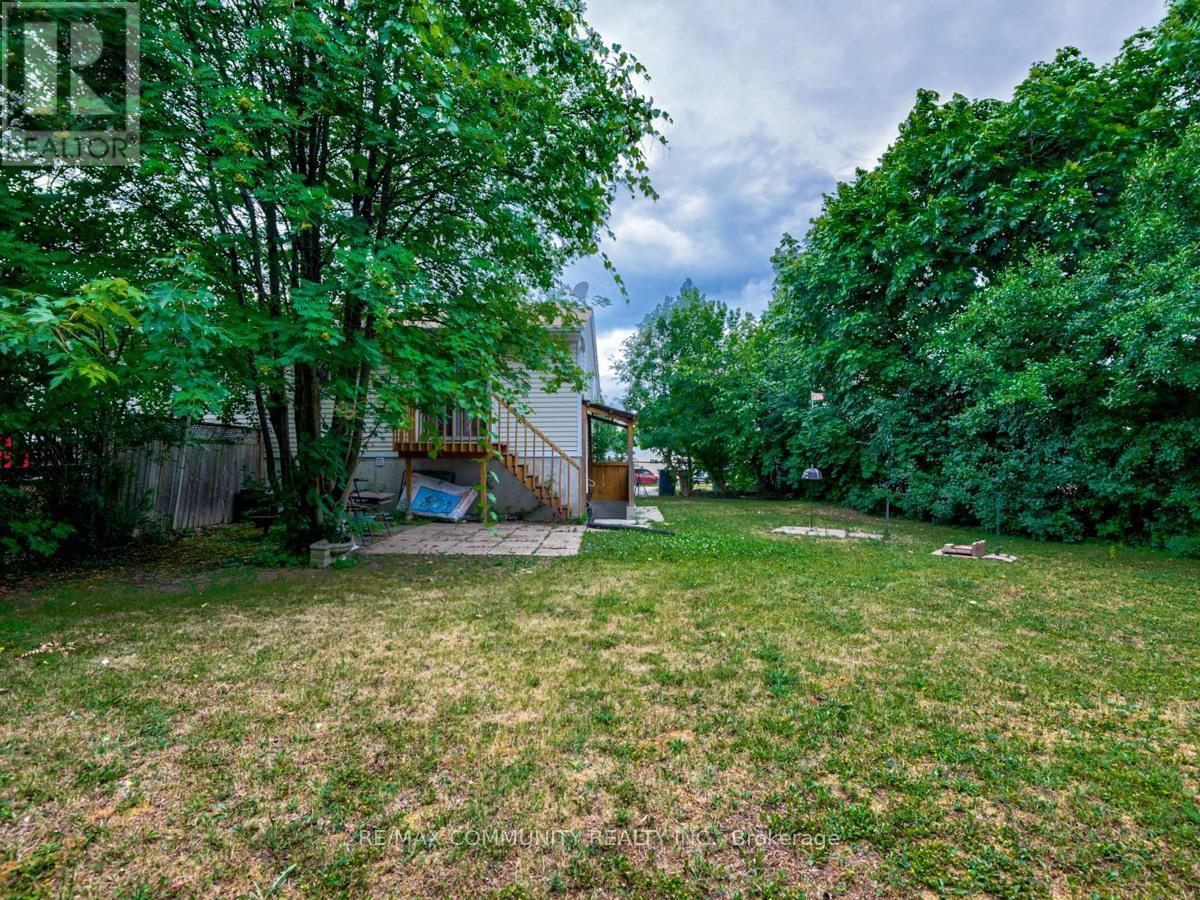 Lower Level - 12 Moonbeam Grove, Toronto, Ontario  M1B 2T5 - Photo 12 - E12988576