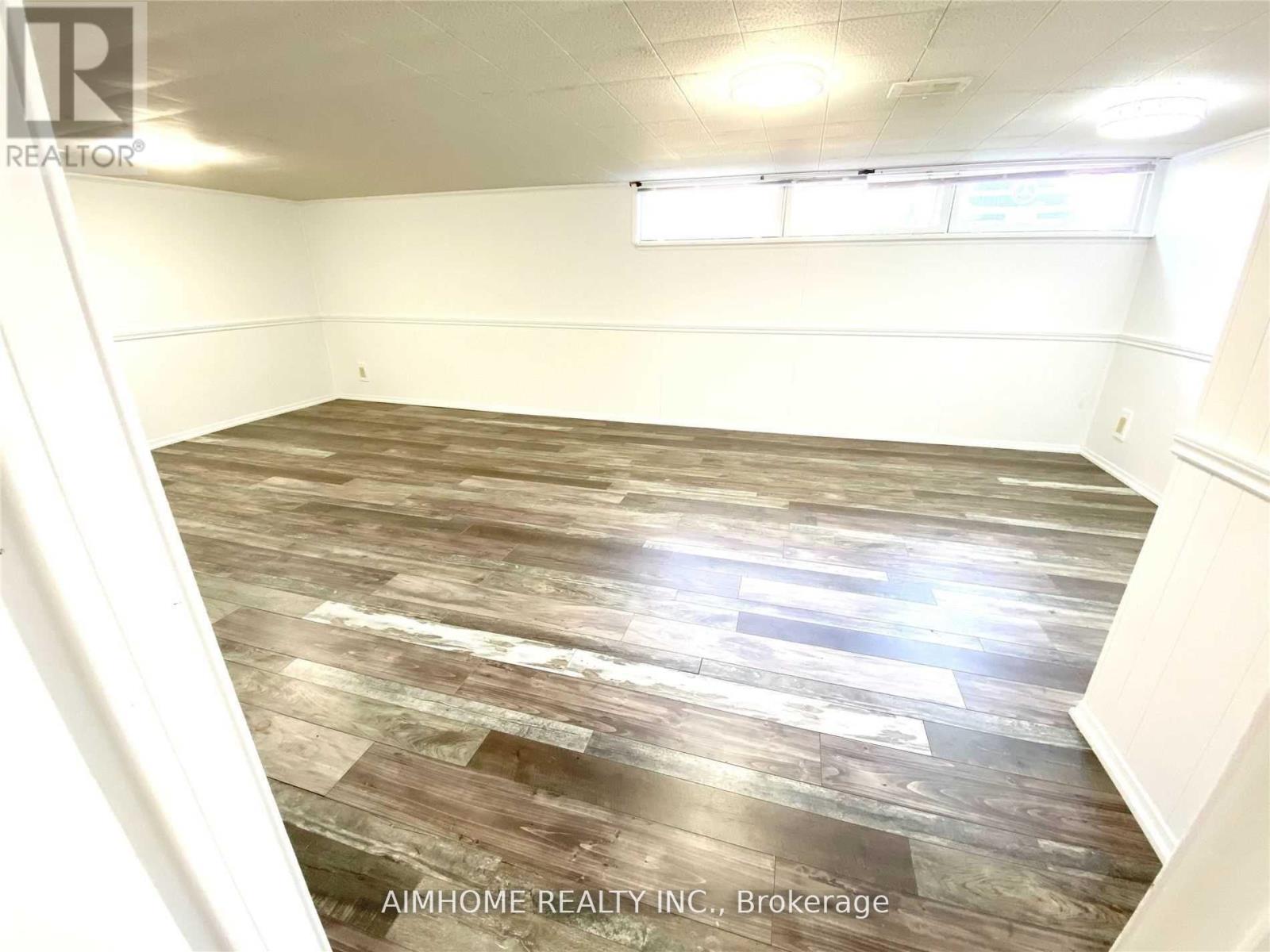 18 Rockport (Bsmt) Crescent S, Richmond Hill, Ontario  L4C 2L6 - Photo 23 - N12988590