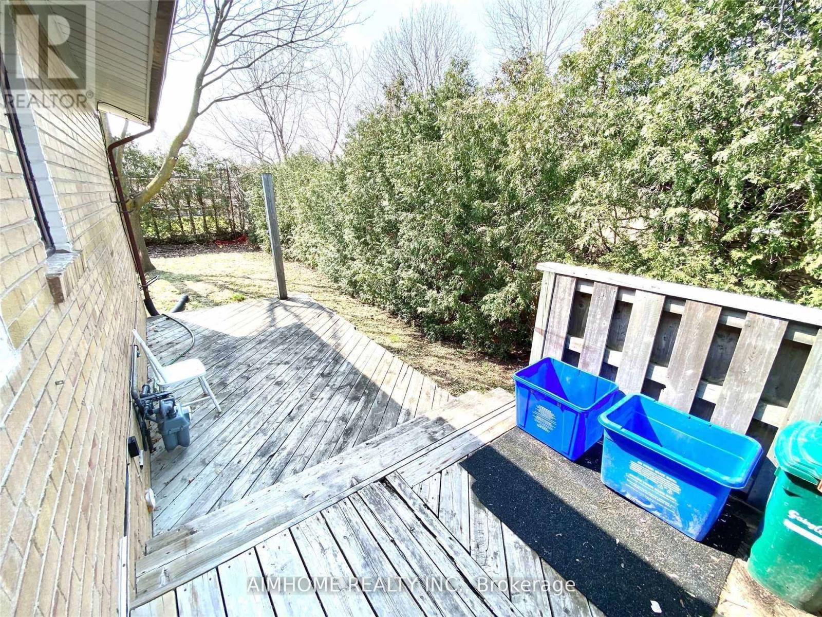 18 Rockport (Bsmt) Crescent S, Richmond Hill, Ontario  L4C 2L6 - Photo 5 - N12988590