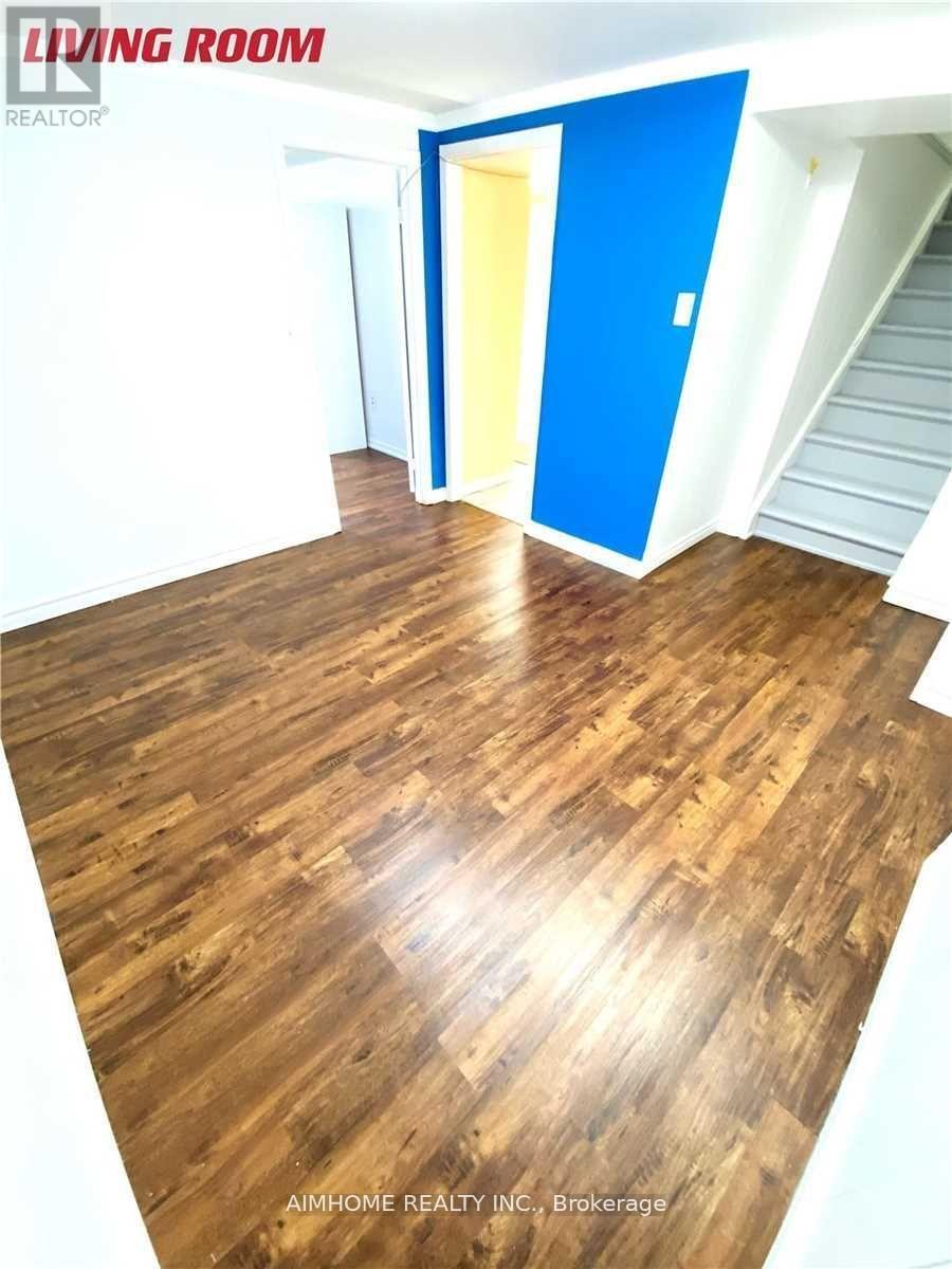 18 Rockport (Bsmt) Crescent S, Richmond Hill, Ontario  L4C 2L6 - Photo 9 - N12988590