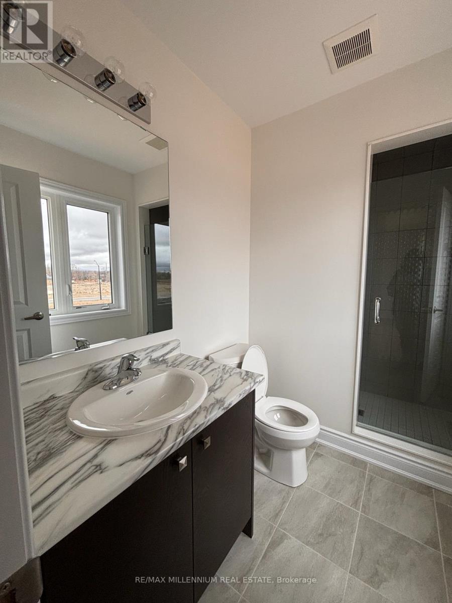 11 Mission Street, Wasaga Beach, Ontario  L0M 1S0 - Photo 10 - S12988578