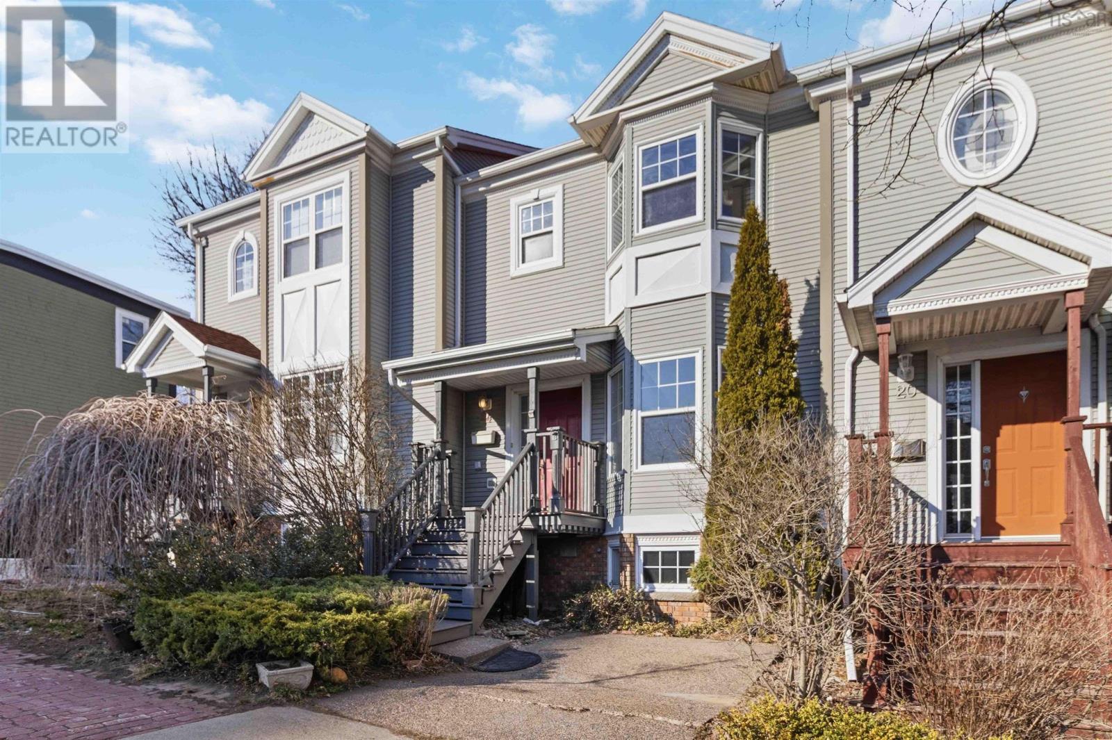 24 KING Street, Dartmouth, Nova Scotia