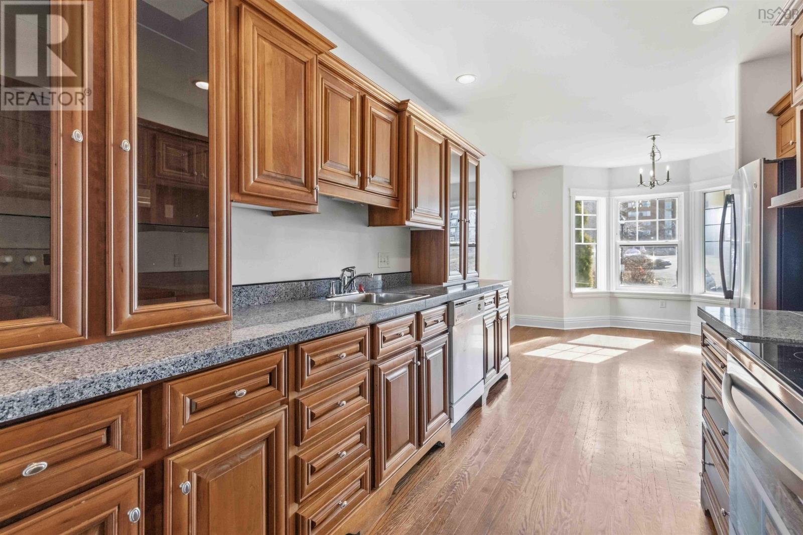 24 King Street, Dartmouth, Nova Scotia  B2Y 2R4 - Photo 8 - 202606945