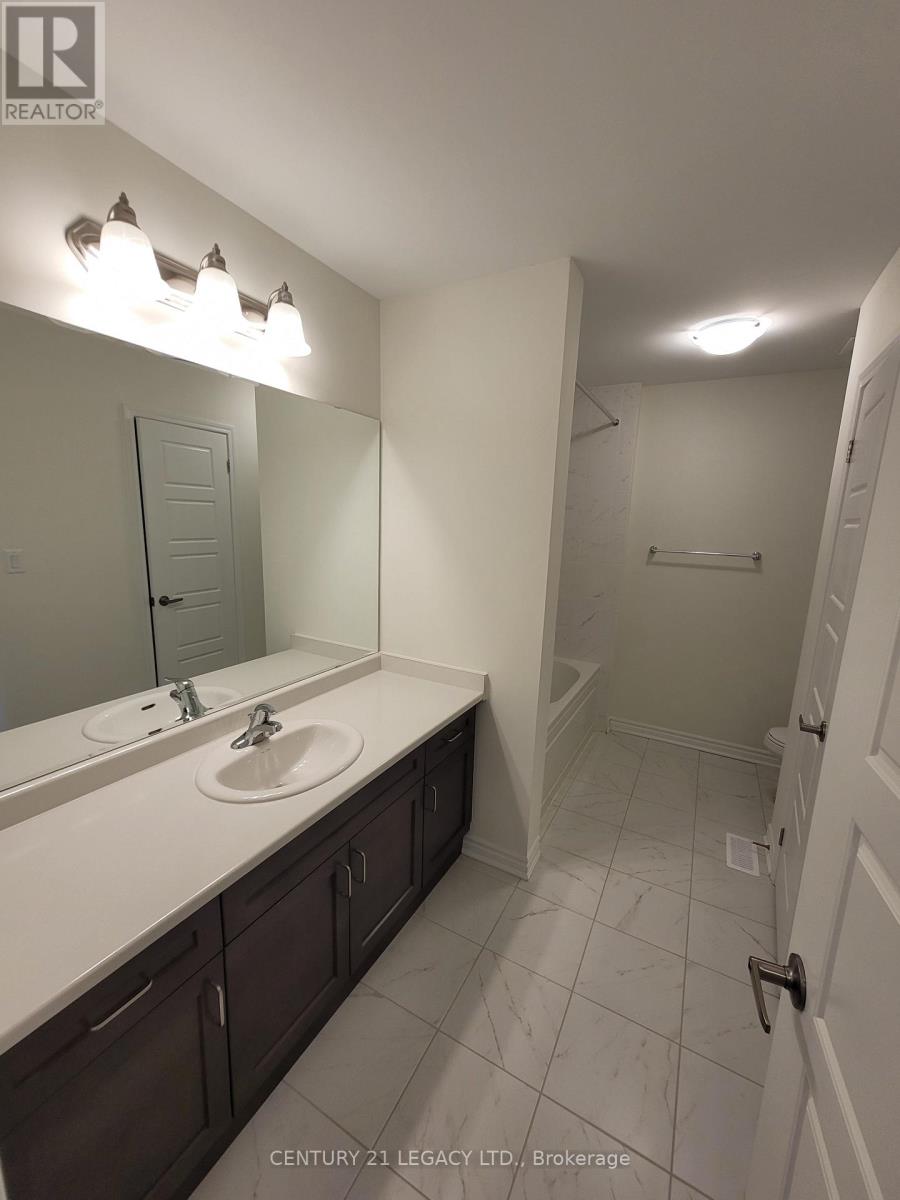 Unknown Address, ,    - Photo 9 - W12988544