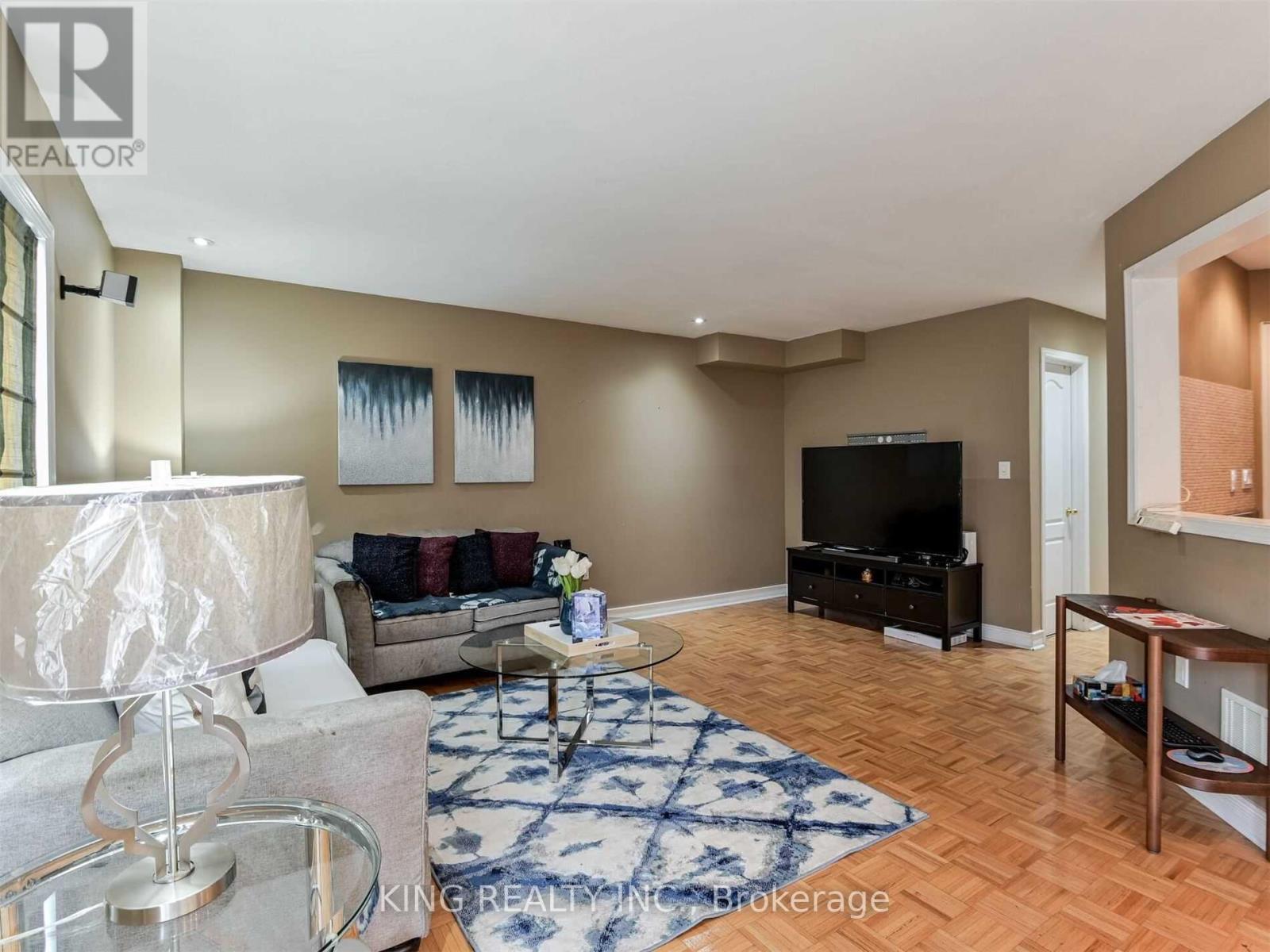 23 Wall Street, Brampton, Ontario  L6R 0N2 - Photo 10 - W12988548