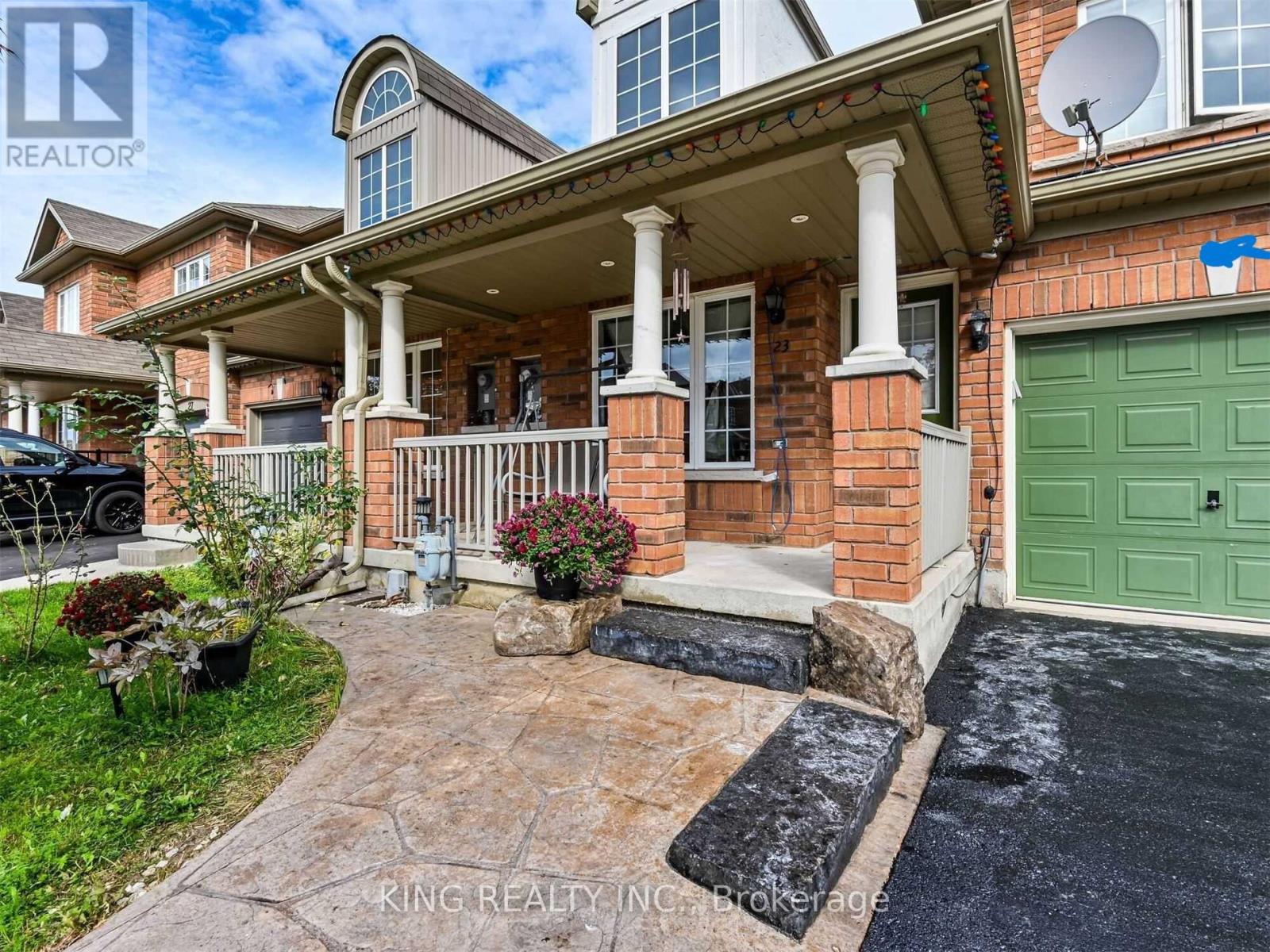 23 Wall Street, Brampton, Ontario  L6R 0N2 - Photo 2 - W12988548