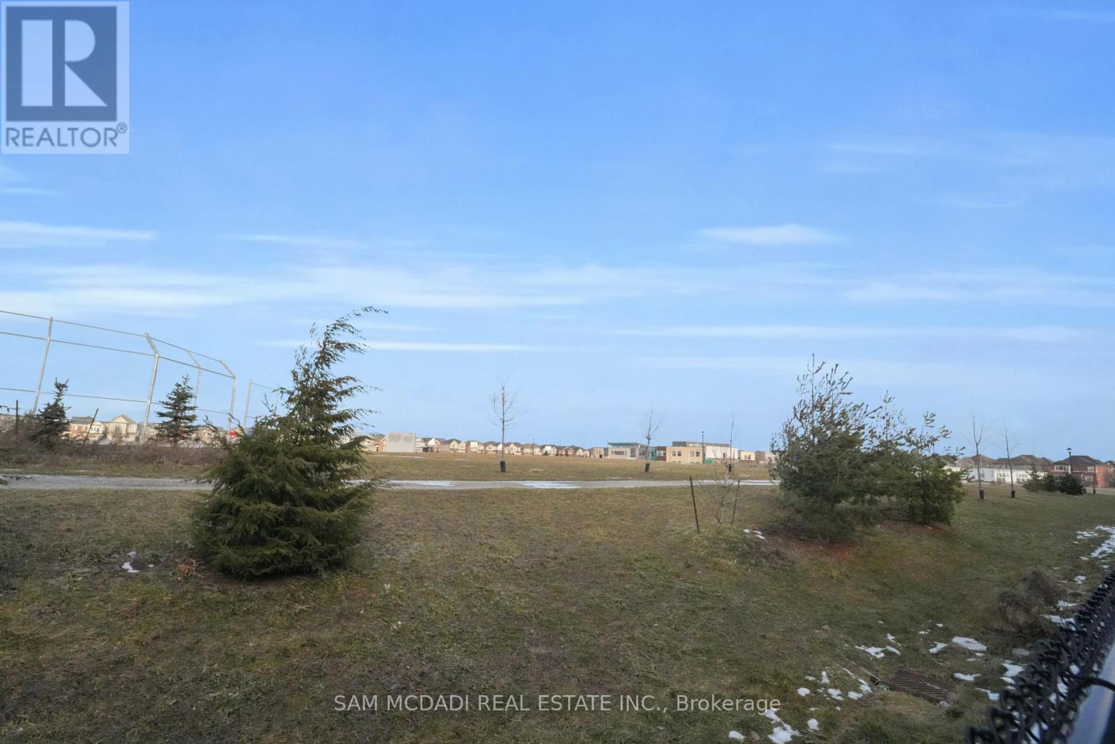 1395 Chretien Street, Milton, Ontario  L9E 1G7 - Photo 41 - W12988574