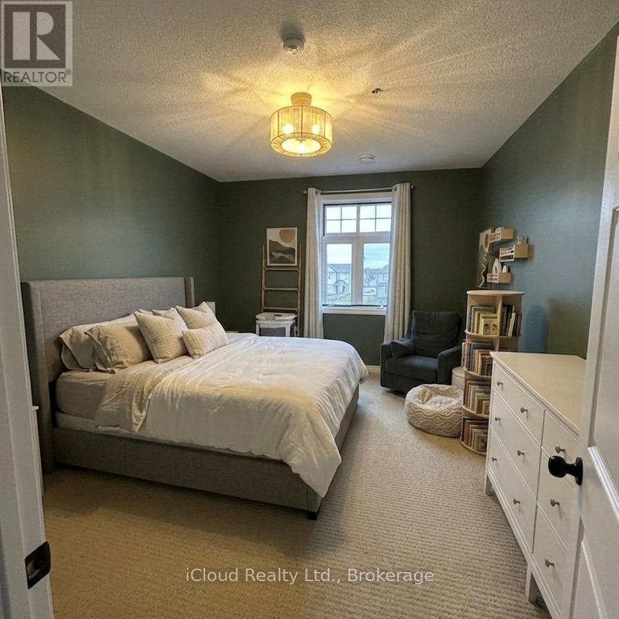 1360 Costigan Road, Milton, Ontario  L9T 8X6 - Photo 5 - W12988586