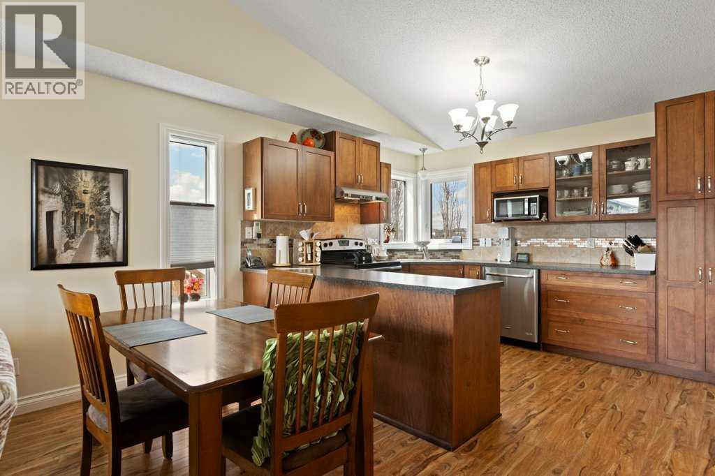 48 Sunrise Close SE, High River, Alberta  T1V 1Z3 - Photo 8 - A2300728