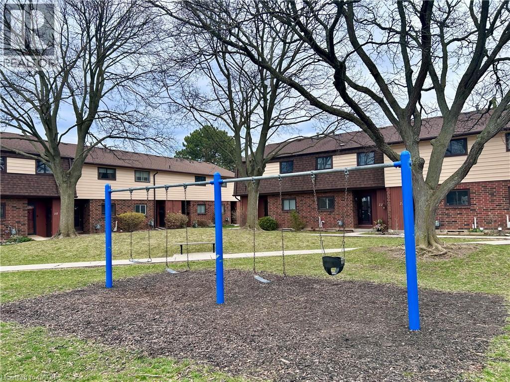 25 Garrow Drive Unit# 41, Hamilton, Ontario  L9C 2X2 - Photo 28 - 40813074