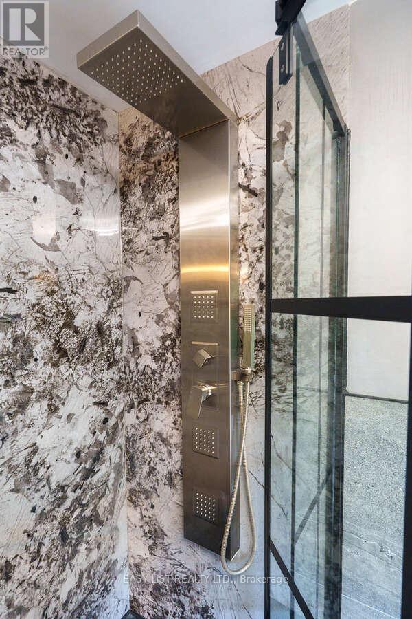 Unknown Address, ,    - Photo 37 - X12988546