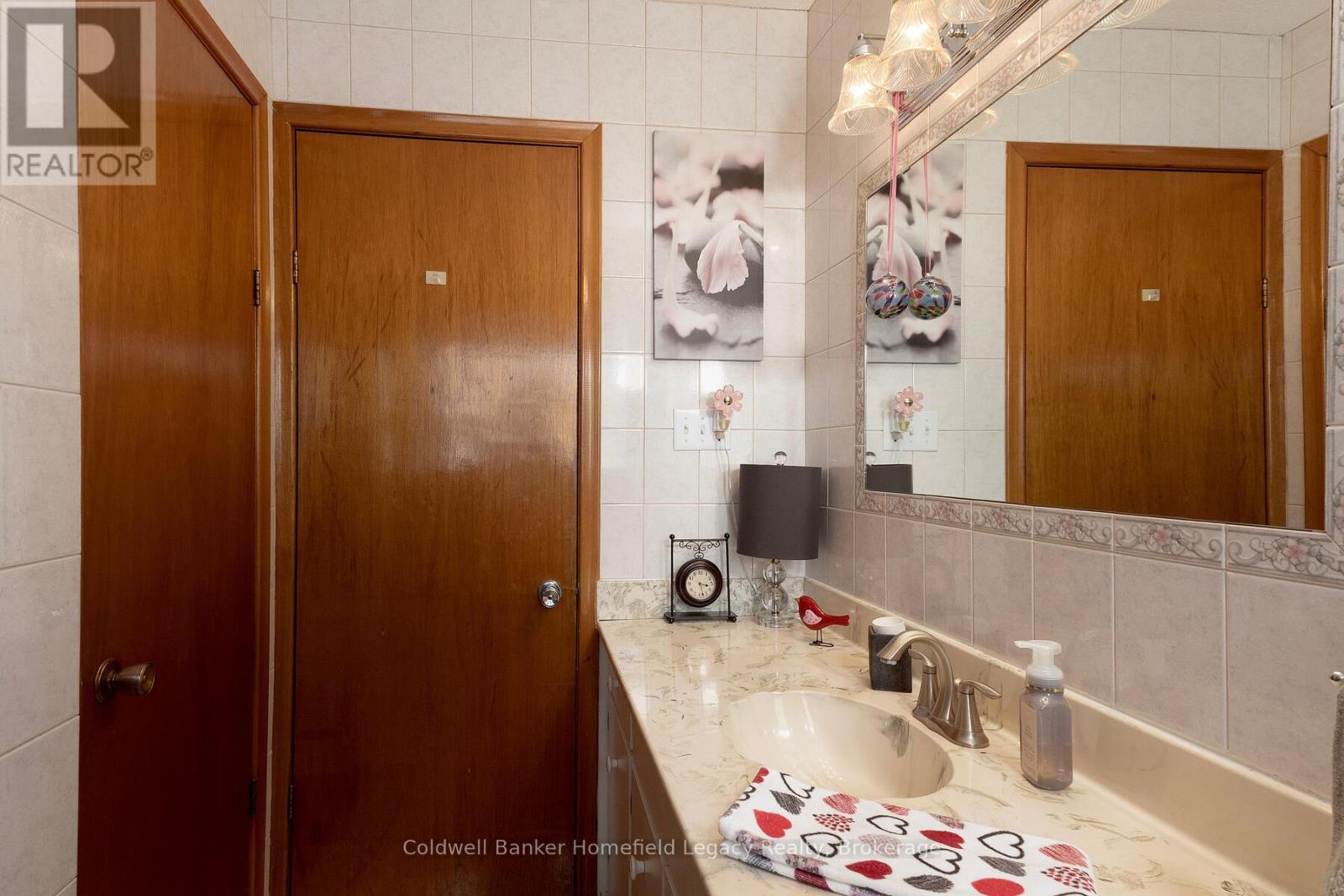 120 Jones Street W, St. Marys, Ontario  N4X 1B8 - Photo 35 - X12803360