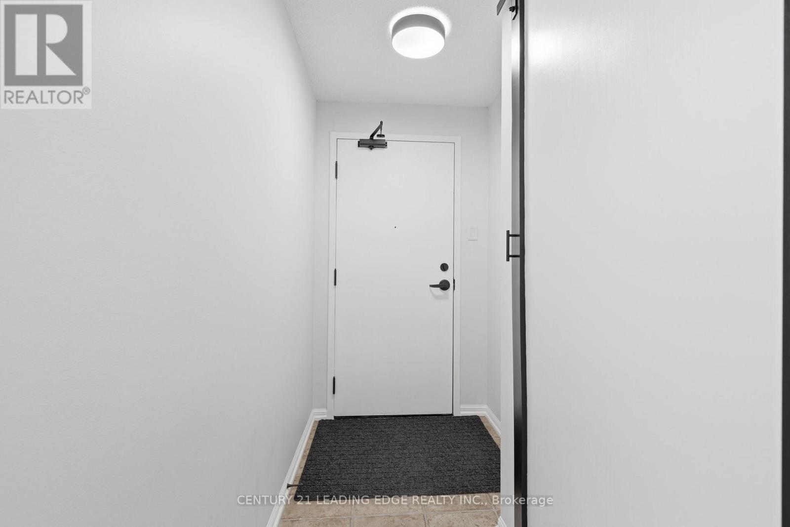 1102 - 75 Ellen Street, Barrie, Ontario  L4N 7R6 - Photo 22 - S12918174