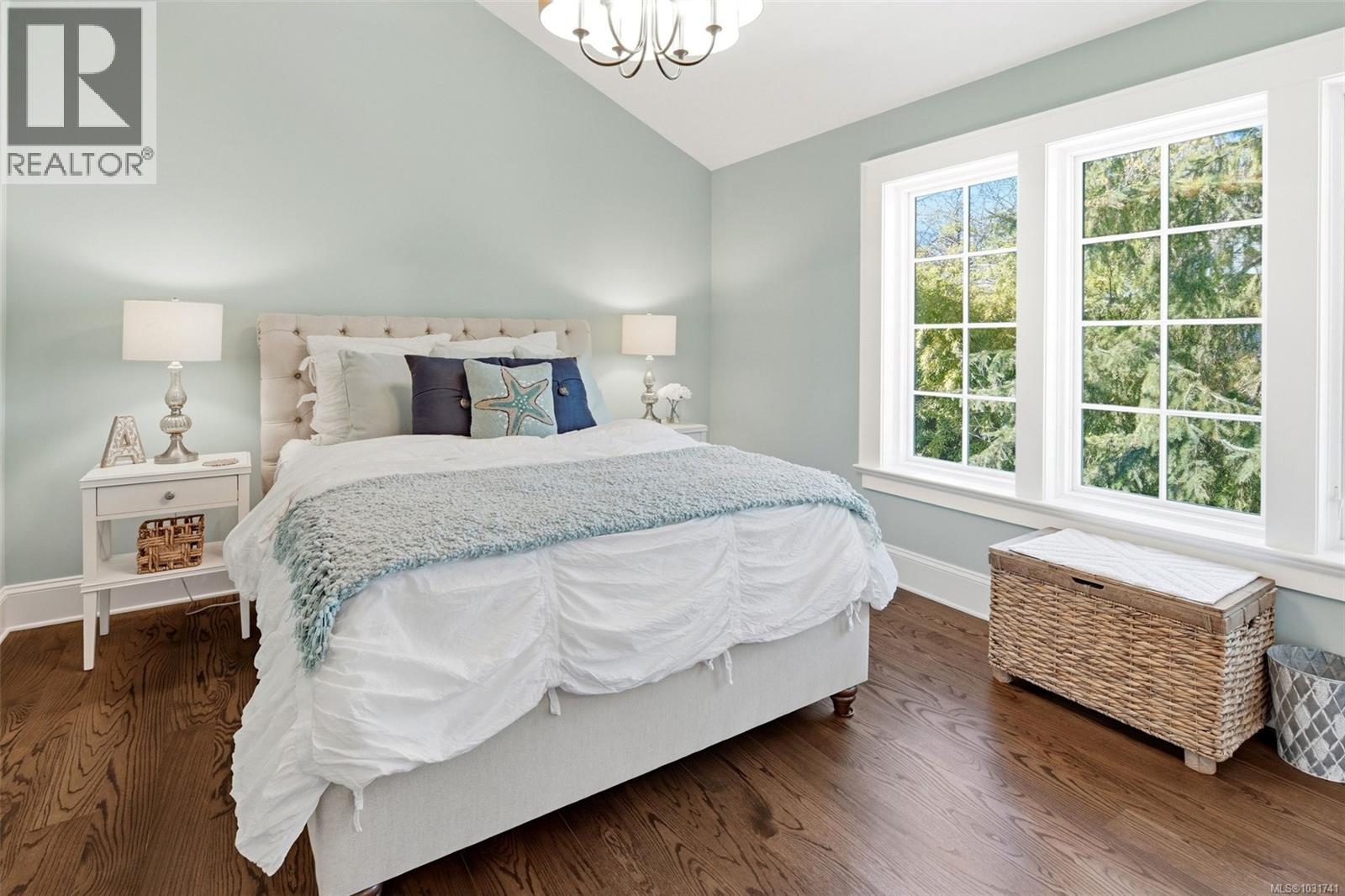 2096 Falkland Pl, Oak Bay, British Columbia  V8S 4M5 - Photo 49 - 1031741