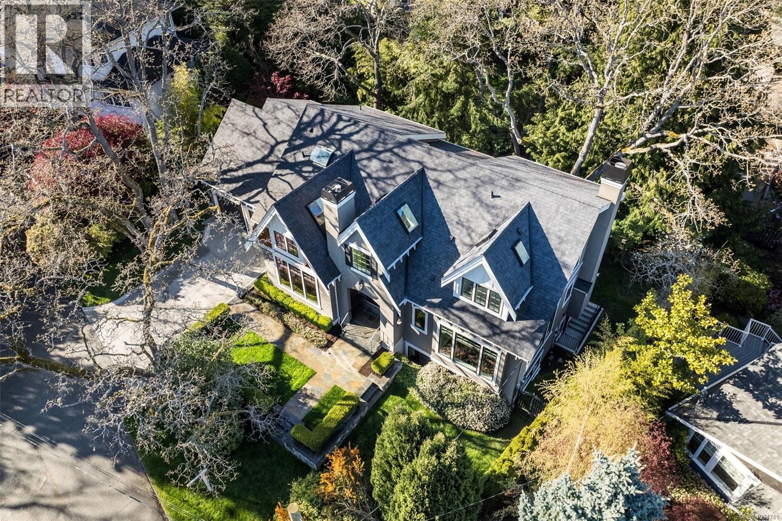 2096 Falkland Pl, Oak Bay, British Columbia  V8S 4M5 - Photo 86 - 1031741