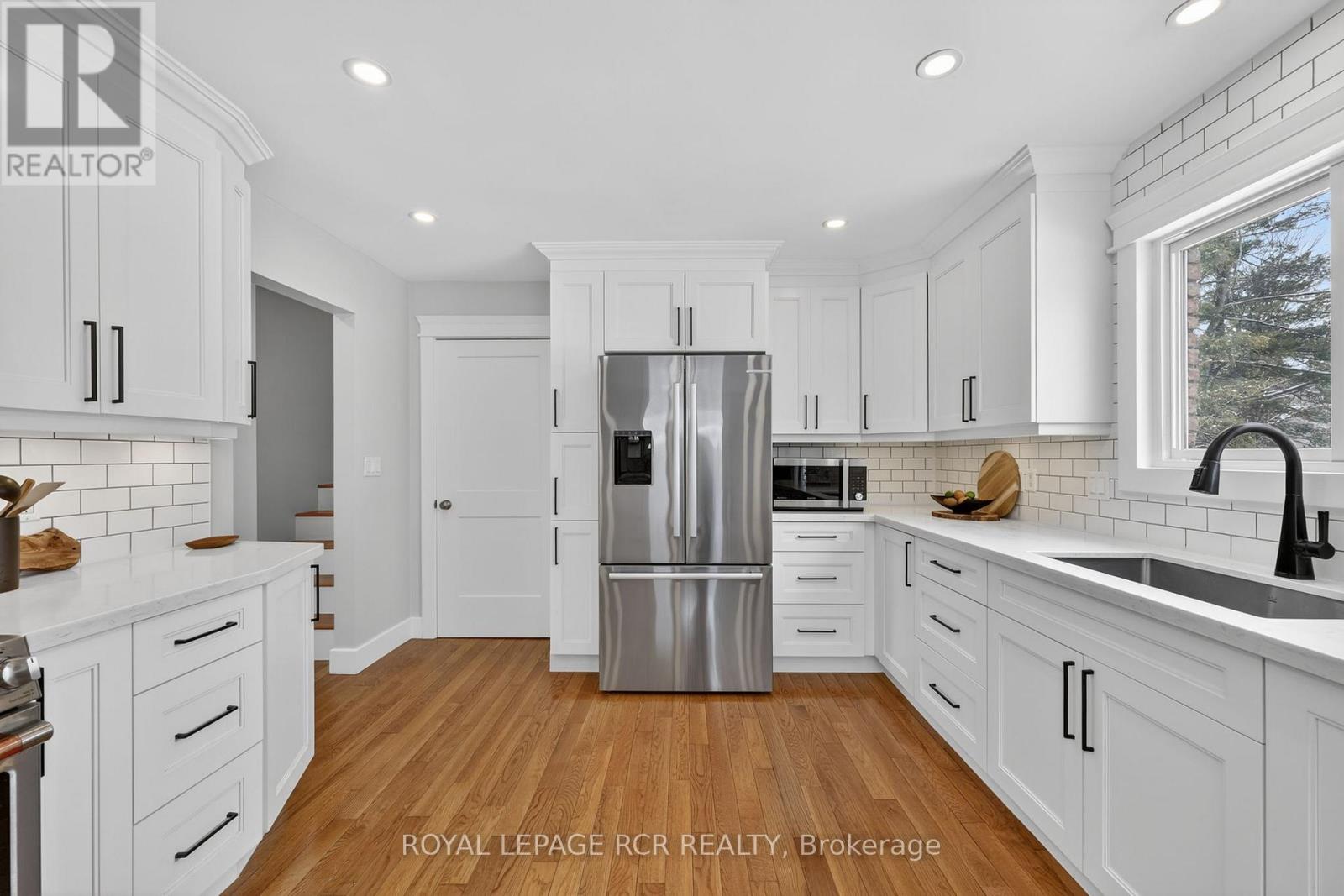 18 WESTVALE DRIVE, Bracebridge, Ontario