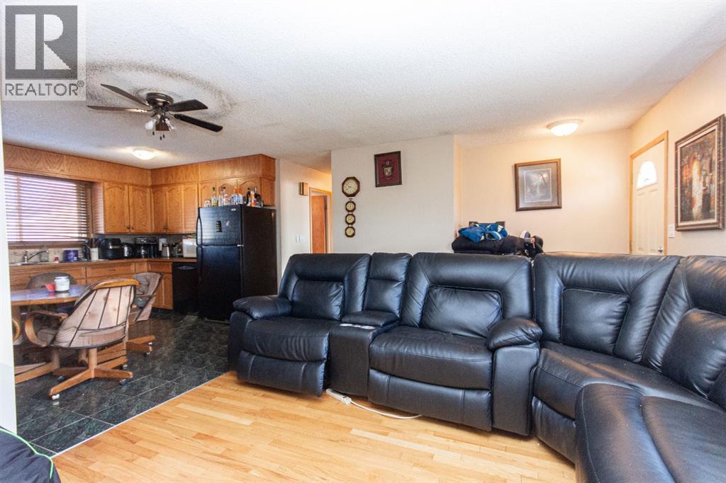 84 Nash Street, Red Deer, Alberta  T4P 1P2 - Photo 5 - A2284411