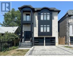 36 CRAIGLEE DRIVE, Toronto, Ontario