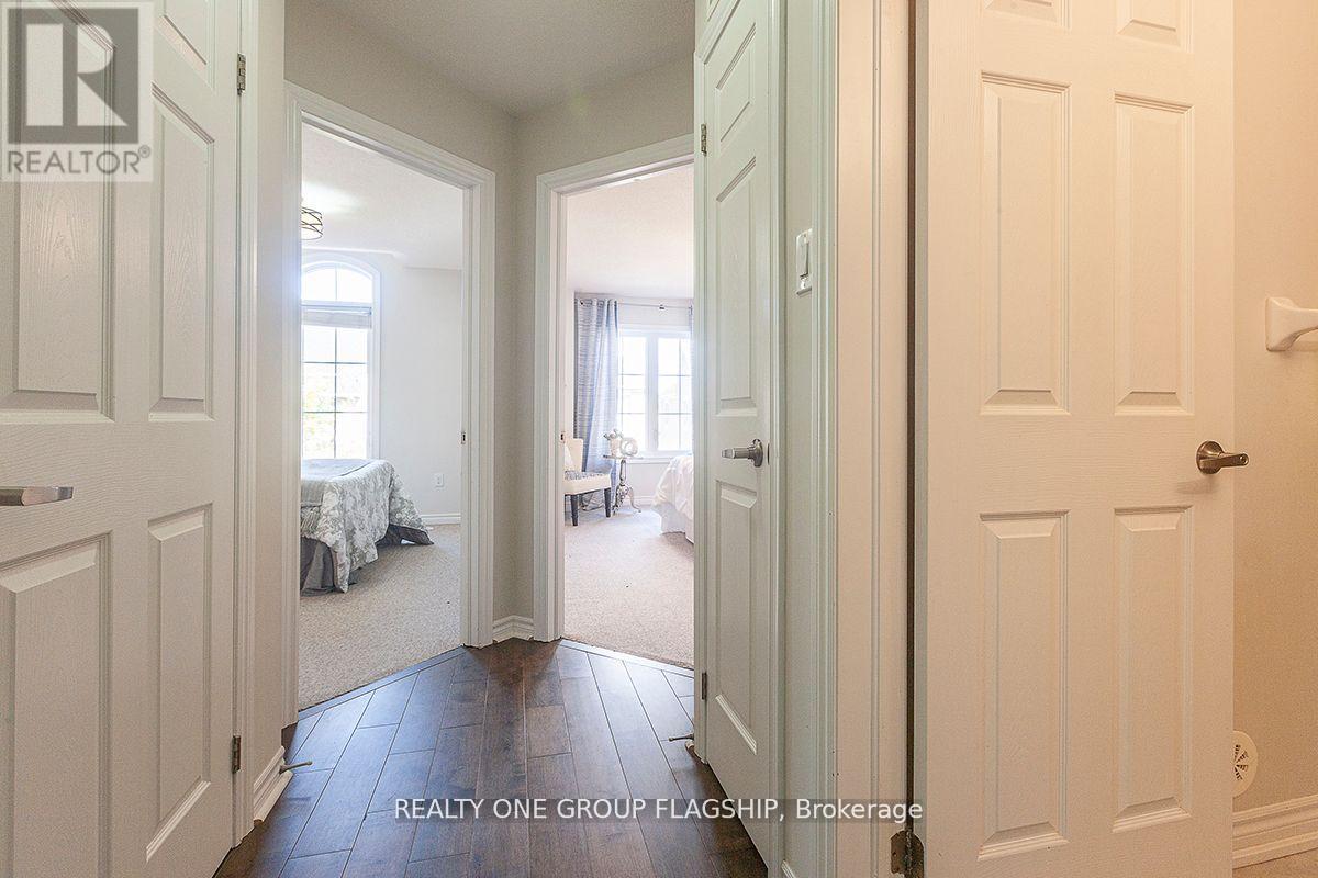 22 - 2435 Greenwich Drive, Oakville, Ontario  L6M 0S4 - Photo 23 - W12988592