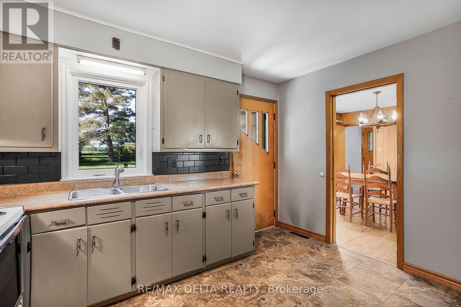 3730 County Rd 10 Road, Champlain, Ontario  K0B 1R0 - Photo 10 - X12572518