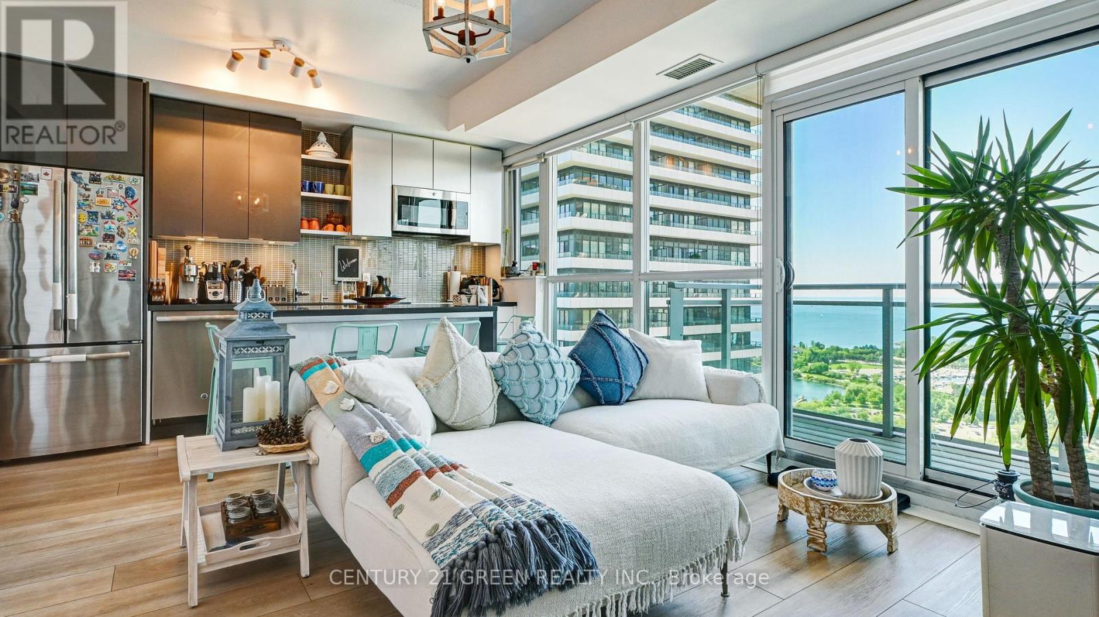 2811 - 33 Shore Breeze Drive, Toronto, Ontario  M8V 0G1 - Photo 11 - W12988600