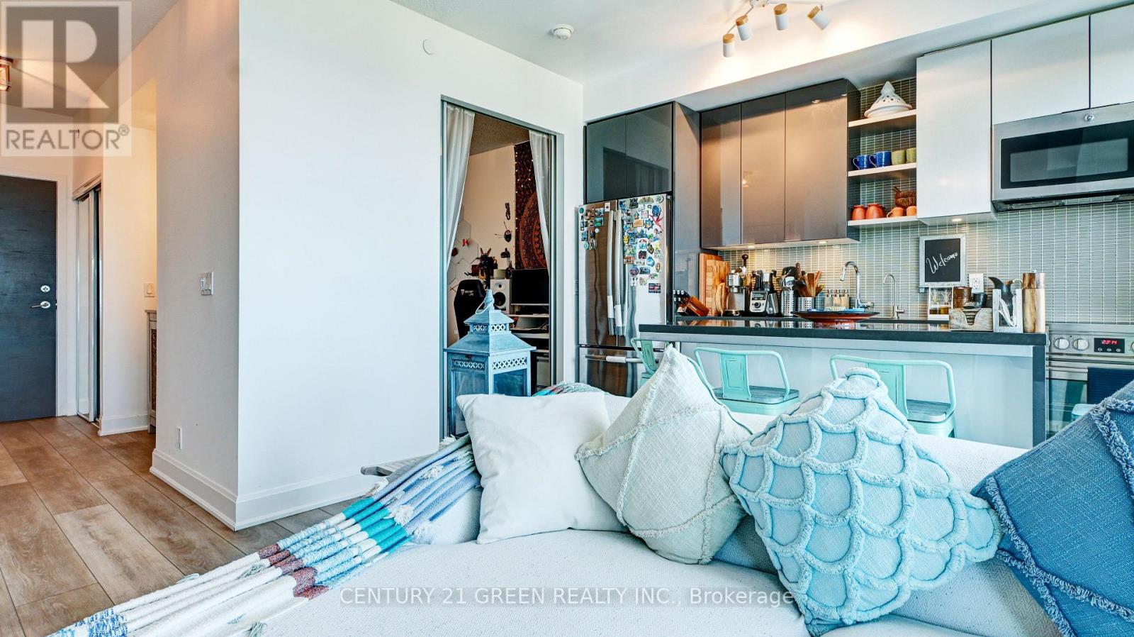 2811 - 33 Shore Breeze Drive, Toronto, Ontario  M8V 0G1 - Photo 26 - W12988600