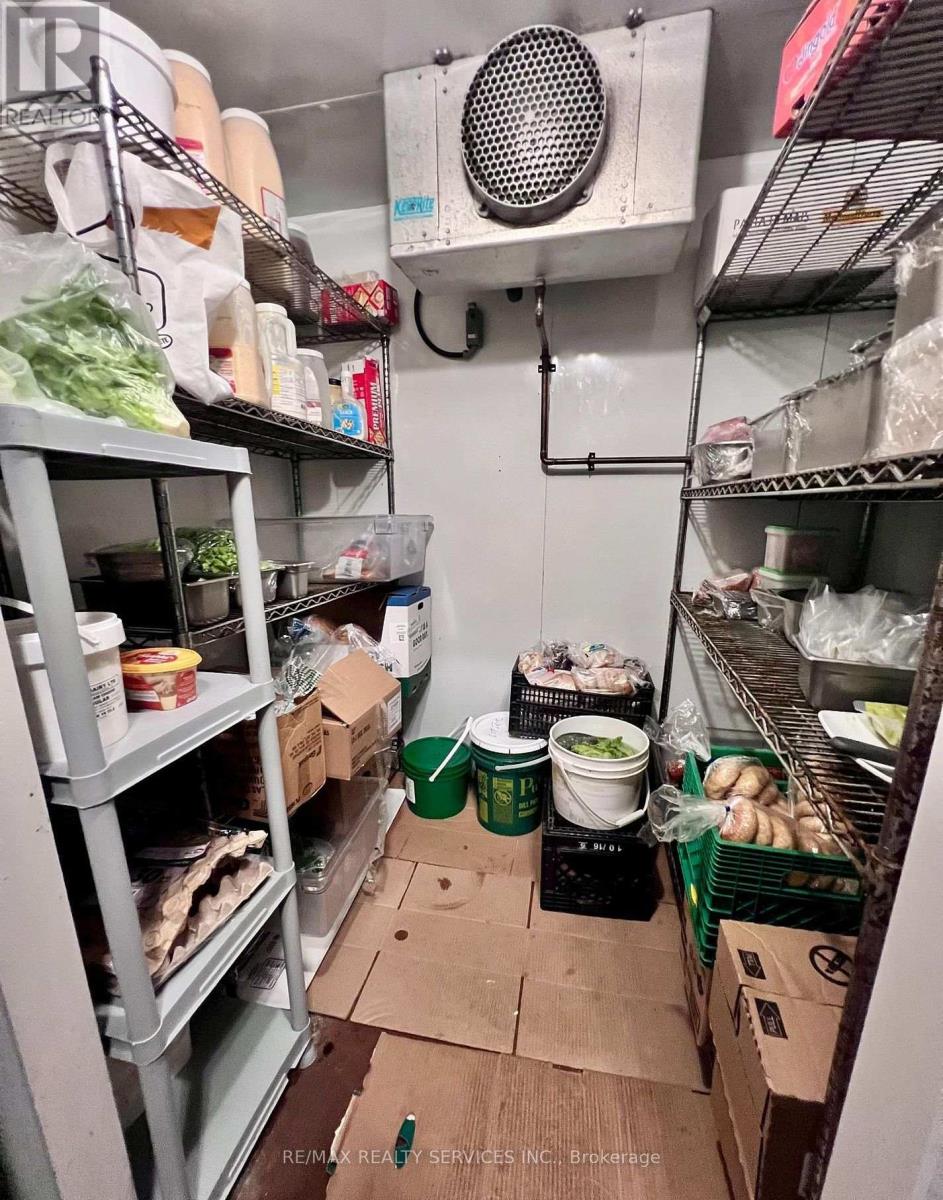 159 Liberty Street, Toronto, Ontario  M6K 3G3 - Photo 13 - W12988606