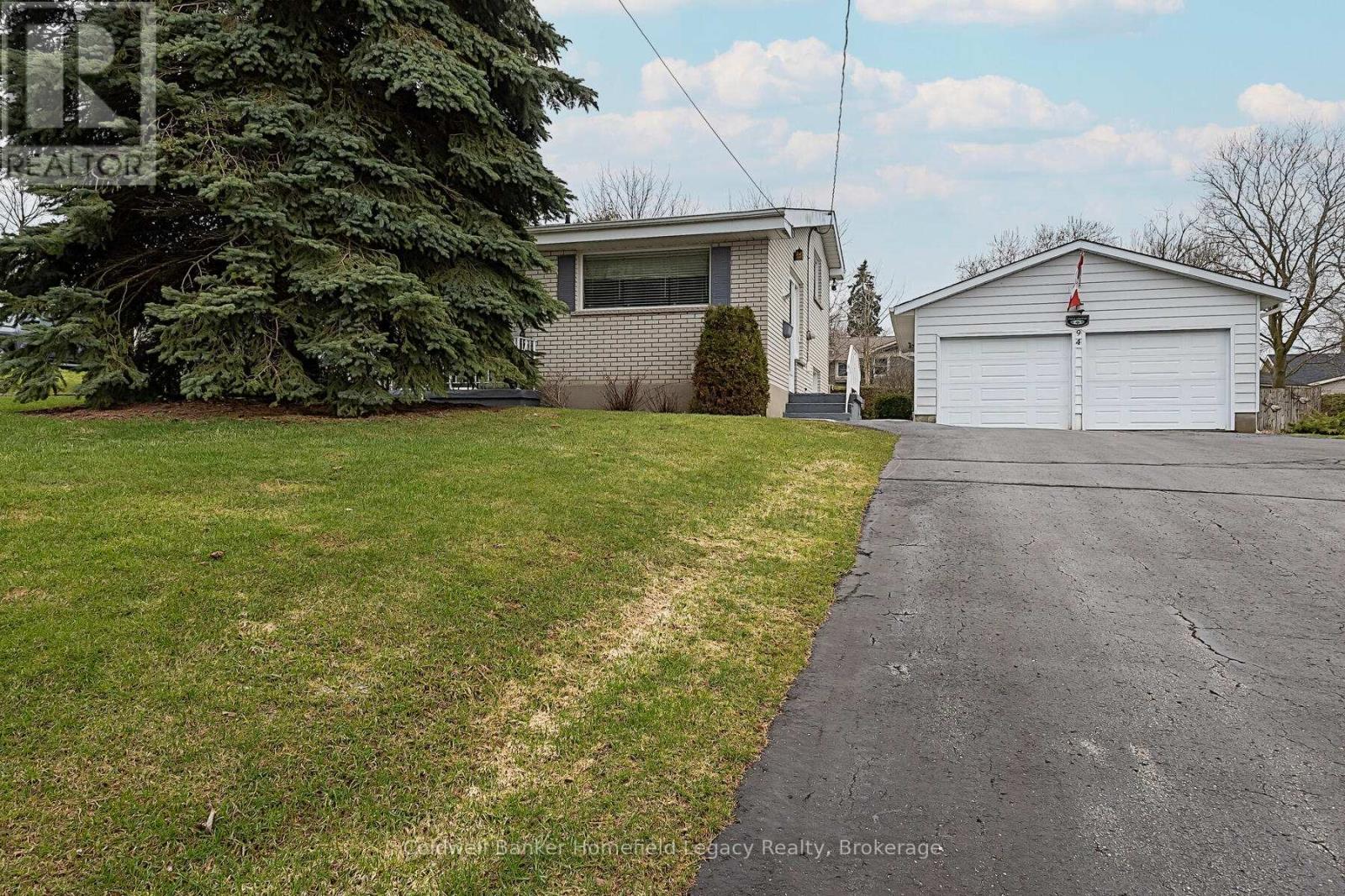 94 William Street N, St. Marys, Ontario  N4X 1B8 - Photo 8 - X12771056