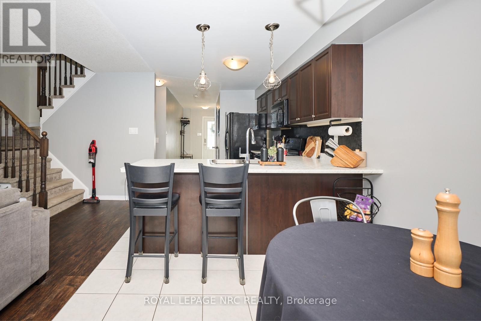 7759 White Pine Crescent, Niagara Falls, Ontario  L2H 0P1 - Photo 8 - X12634524