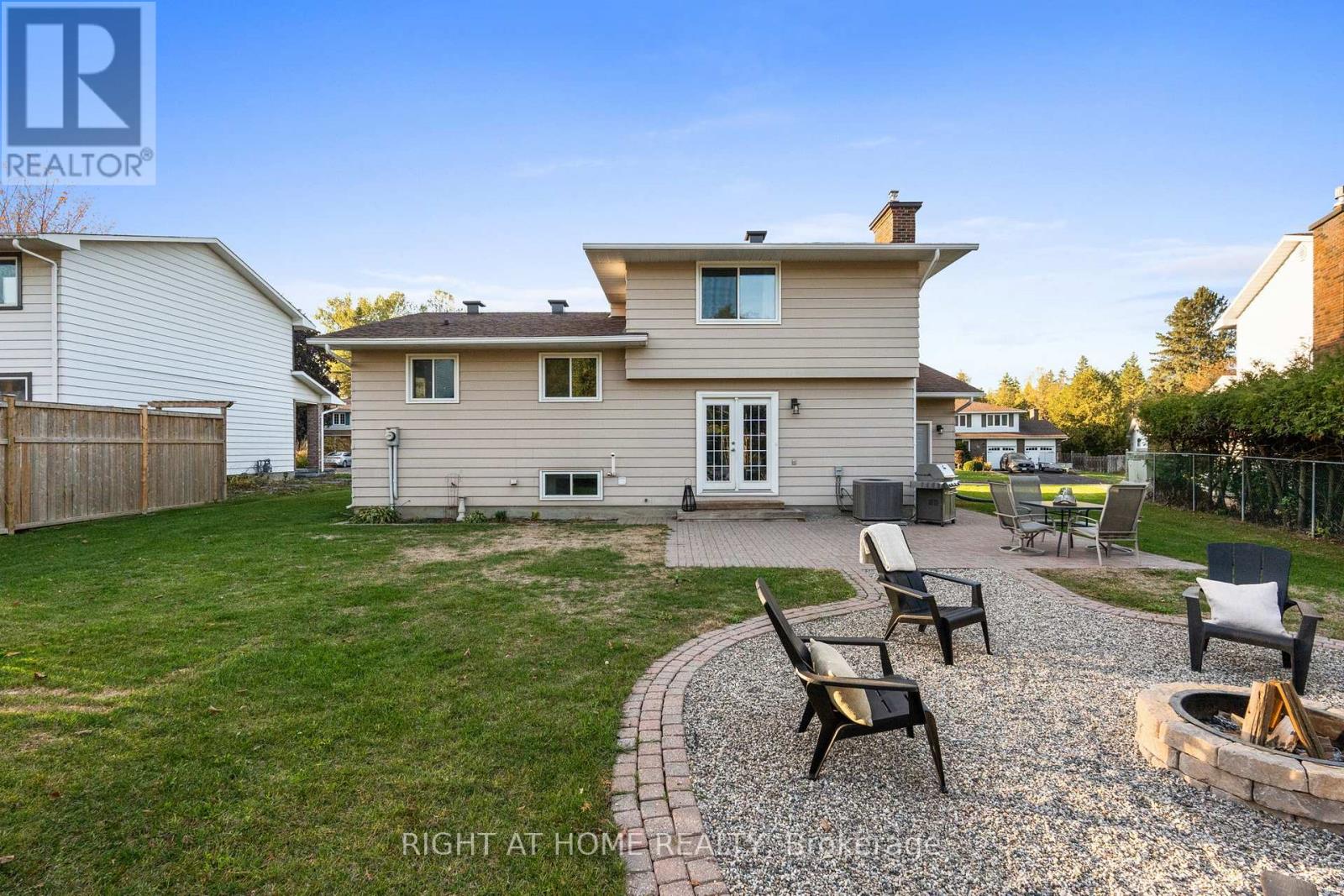 12 Butterfield Road, Ottawa, Ontario  K0A 3P0 - Photo 37 - X12727102