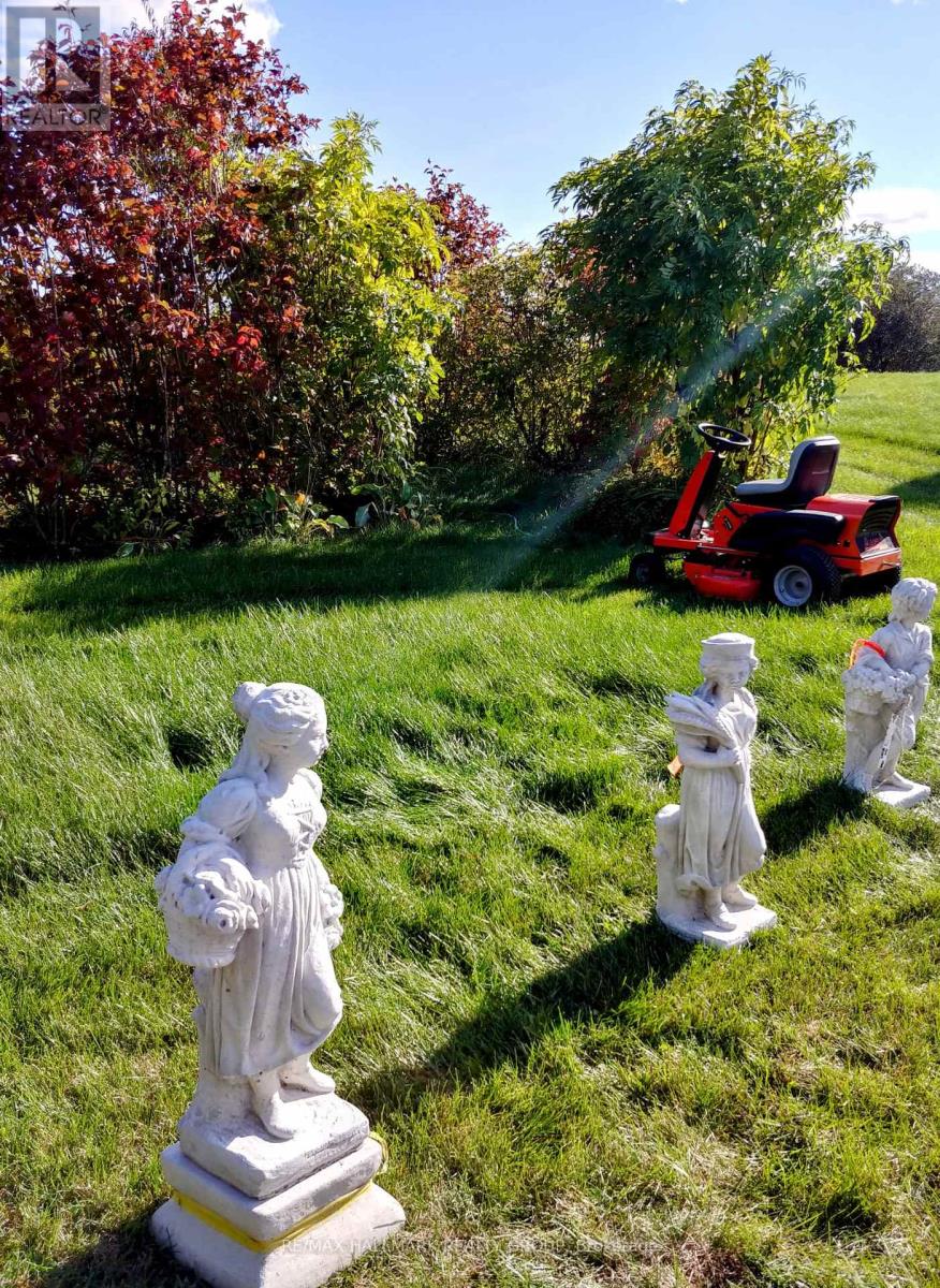 1757 Corkery Road, Ottawa, Ontario  K0A 1L0 - Photo 40 - X12827852