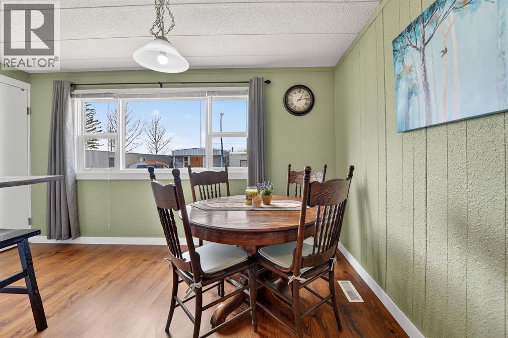 64, 2715 Westside Drive W, Lethbridge, Alberta  T1J 4M9 - Photo 11 - A2297465