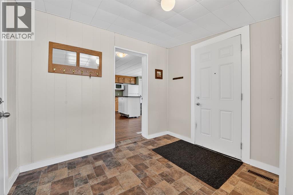 64, 2715 Westside Drive W, Lethbridge, Alberta  T1J 4M9 - Photo 4 - A2297465