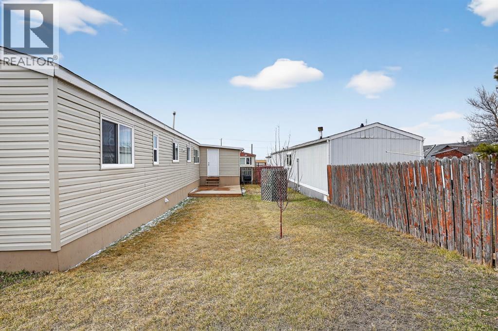 64, 2715 Westside Drive W, Lethbridge, Alberta  T1J 4M9 - Photo 31 - A2297465