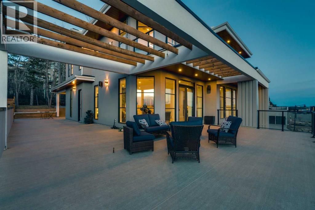 800 Elkton Close Sw, Calgary, Alberta  T3H 1W6 - Photo 48 - A2298003