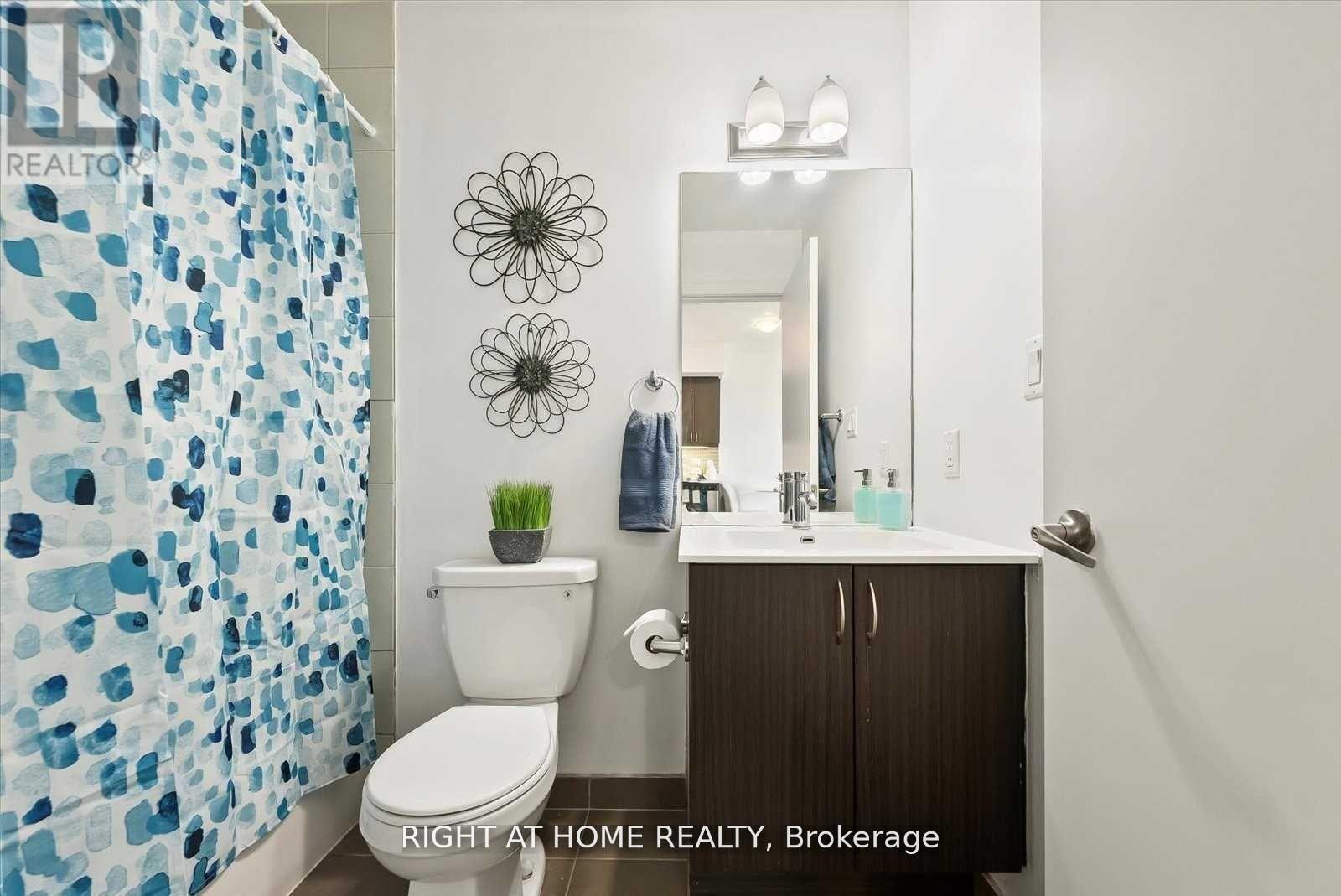 217 - 3560 St Clair Avenue E, Toronto, Ontario  M1K 2A7 - Photo 10 - E12988620