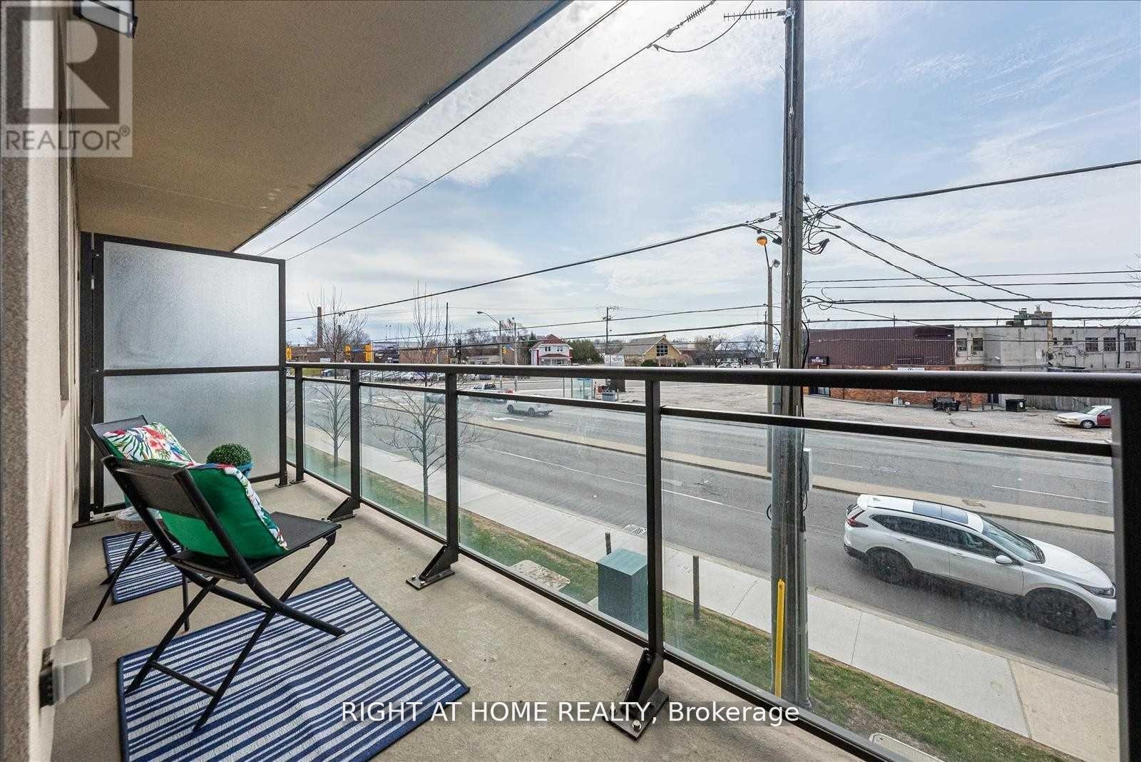 217 - 3560 St Clair Avenue E, Toronto, Ontario  M1K 2A7 - Photo 12 - E12988620