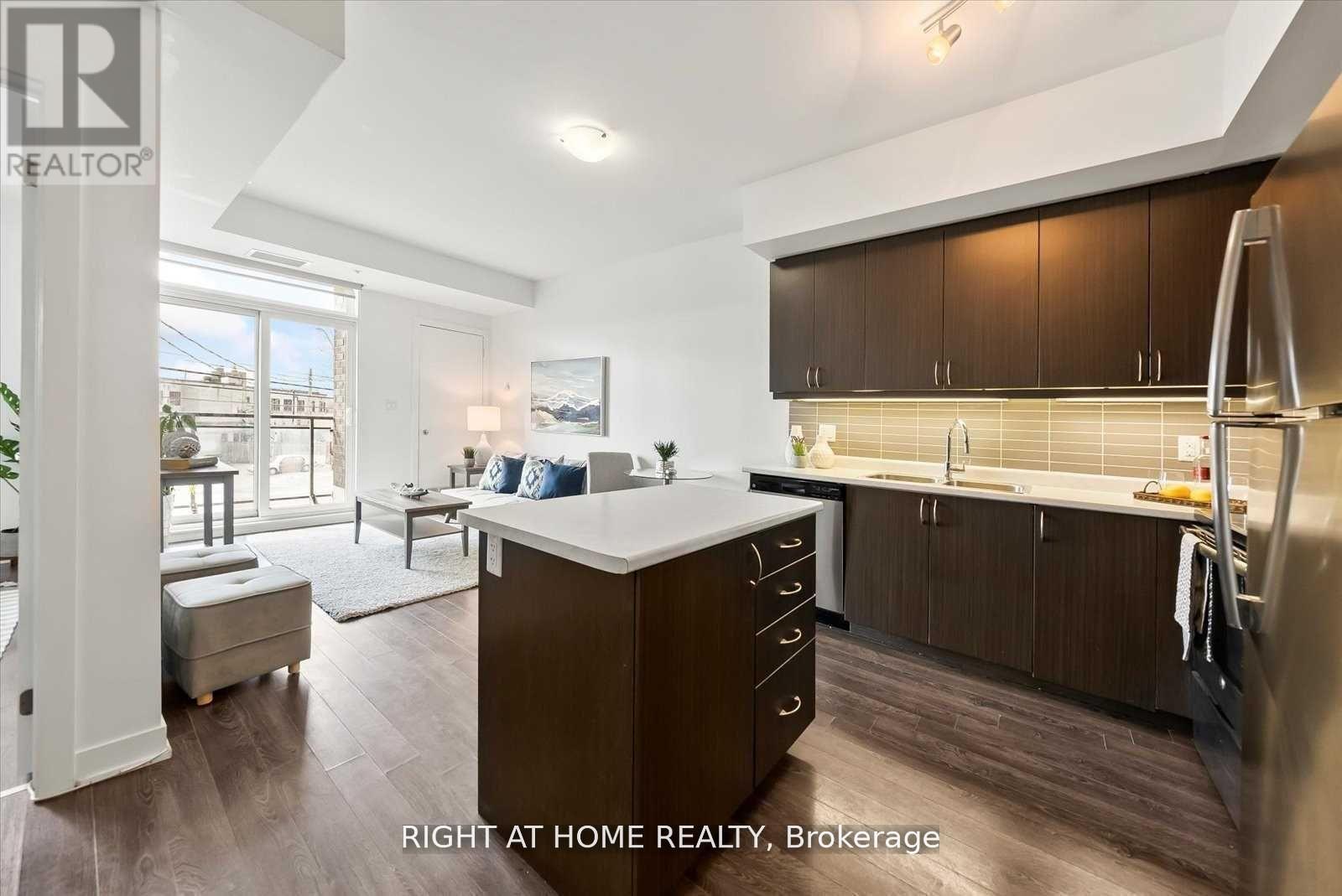 217 - 3560 St Clair Avenue E, Toronto, Ontario  M1K 2A7 - Photo 5 - E12988620