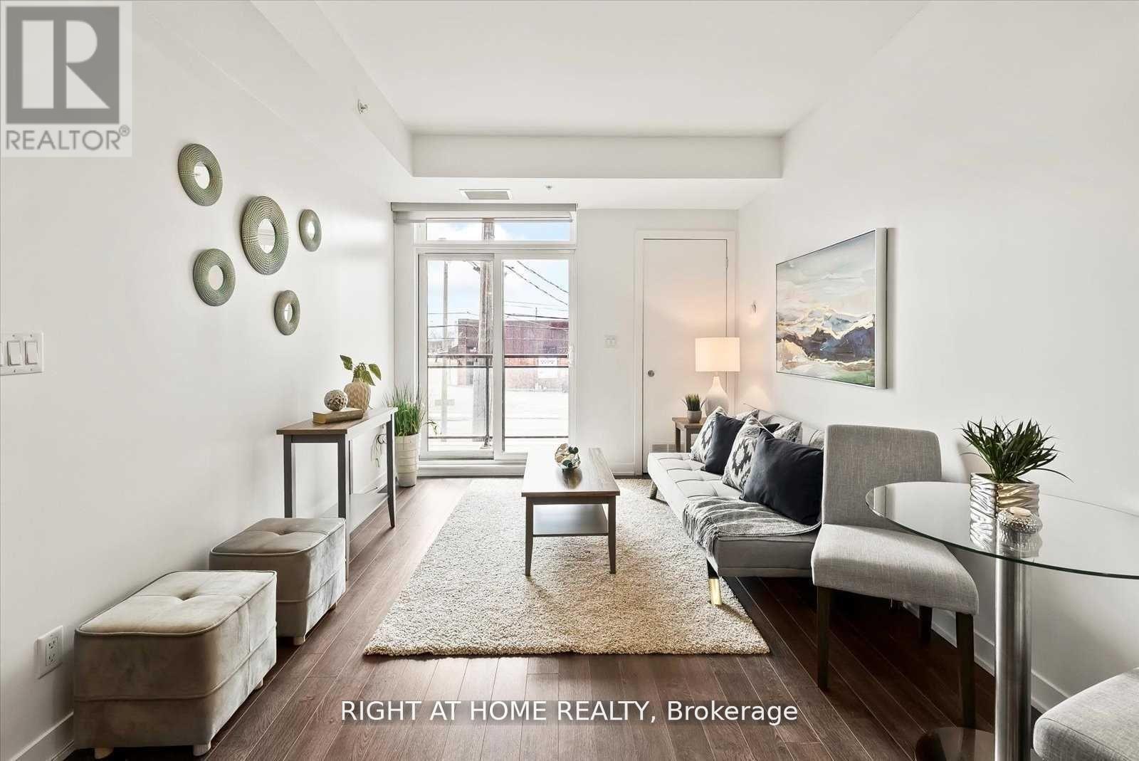 217 - 3560 St Clair Avenue E, Toronto, Ontario  M1K 2A7 - Photo 8 - E12988620