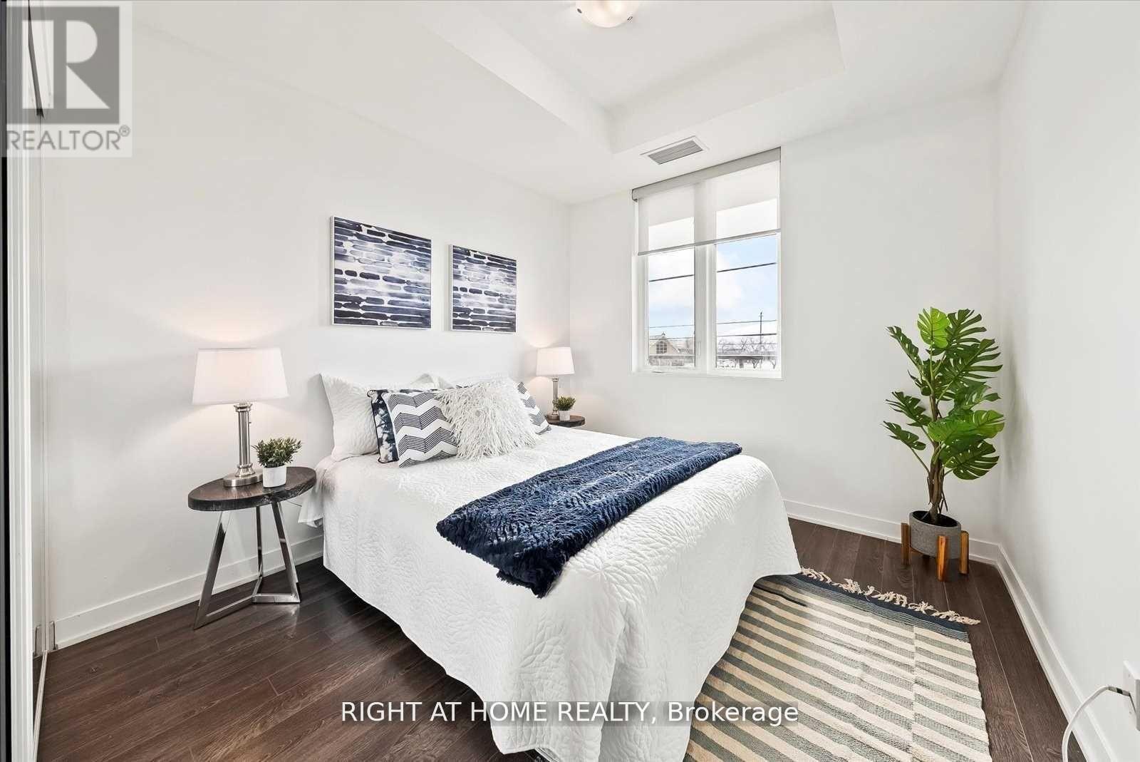 217 - 3560 St Clair Avenue E, Toronto, Ontario  M1K 2A7 - Photo 9 - E12988620